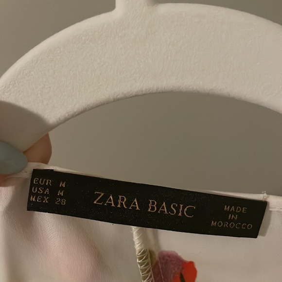 Zara floral blouse - Picture 3 of 5